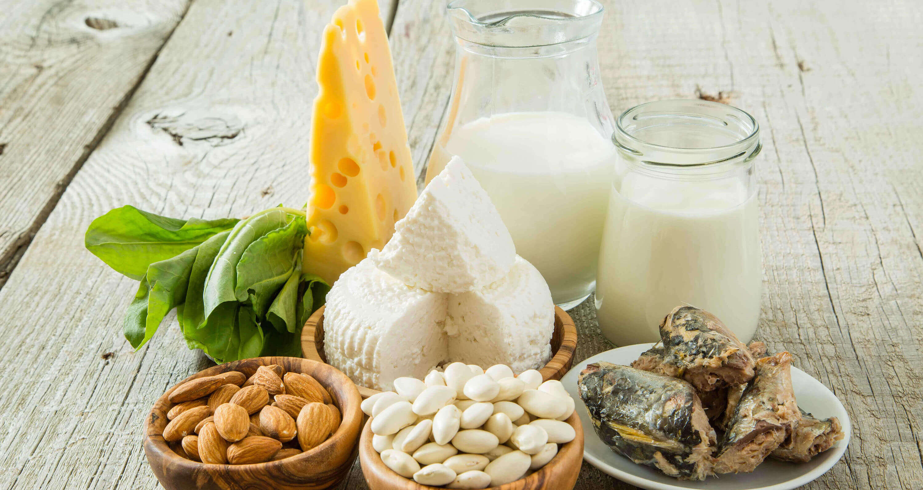 Milch, Käse und Nüsse